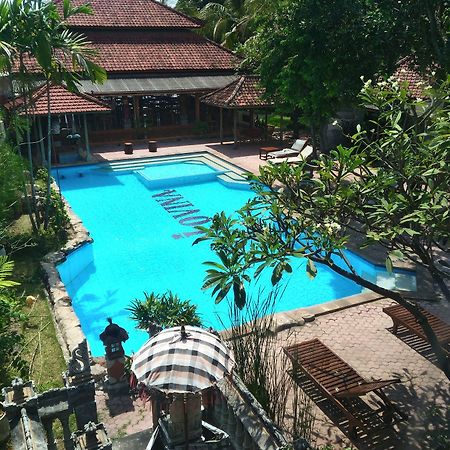 Lovina Beach Hotel Buleleng  Exterior photo