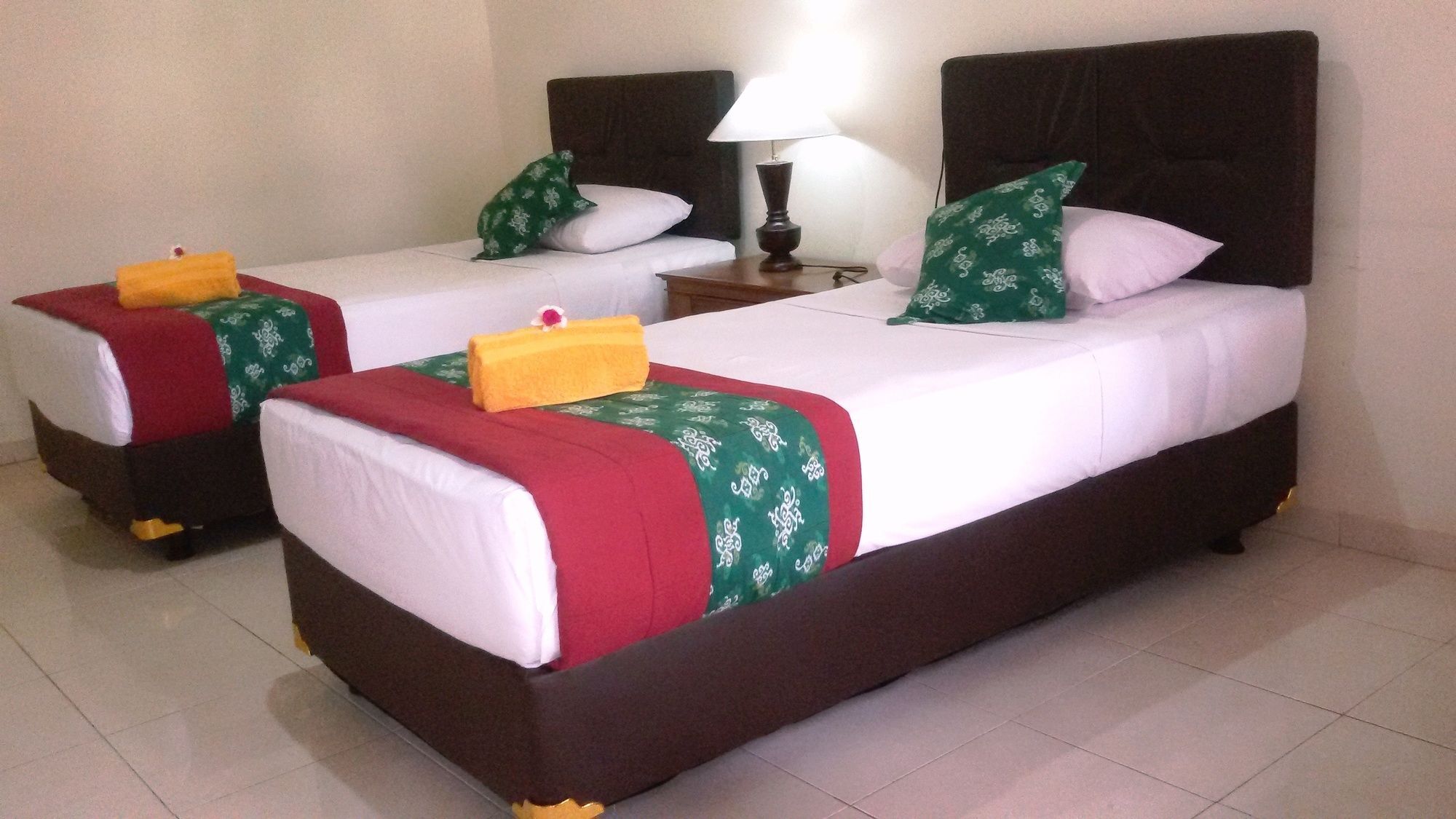 Lovina Beach Hotel Buleleng  Exterior photo