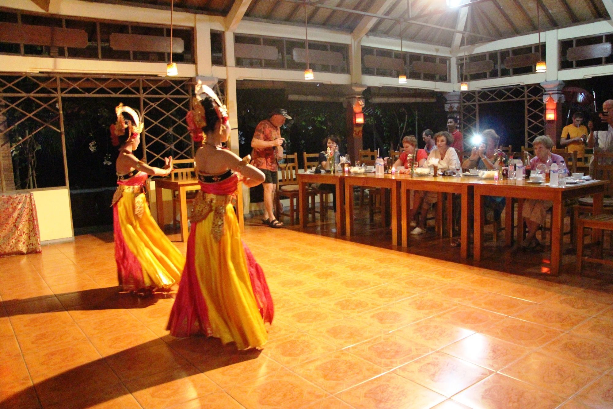 Lovina Beach Hotel Buleleng  Exterior photo