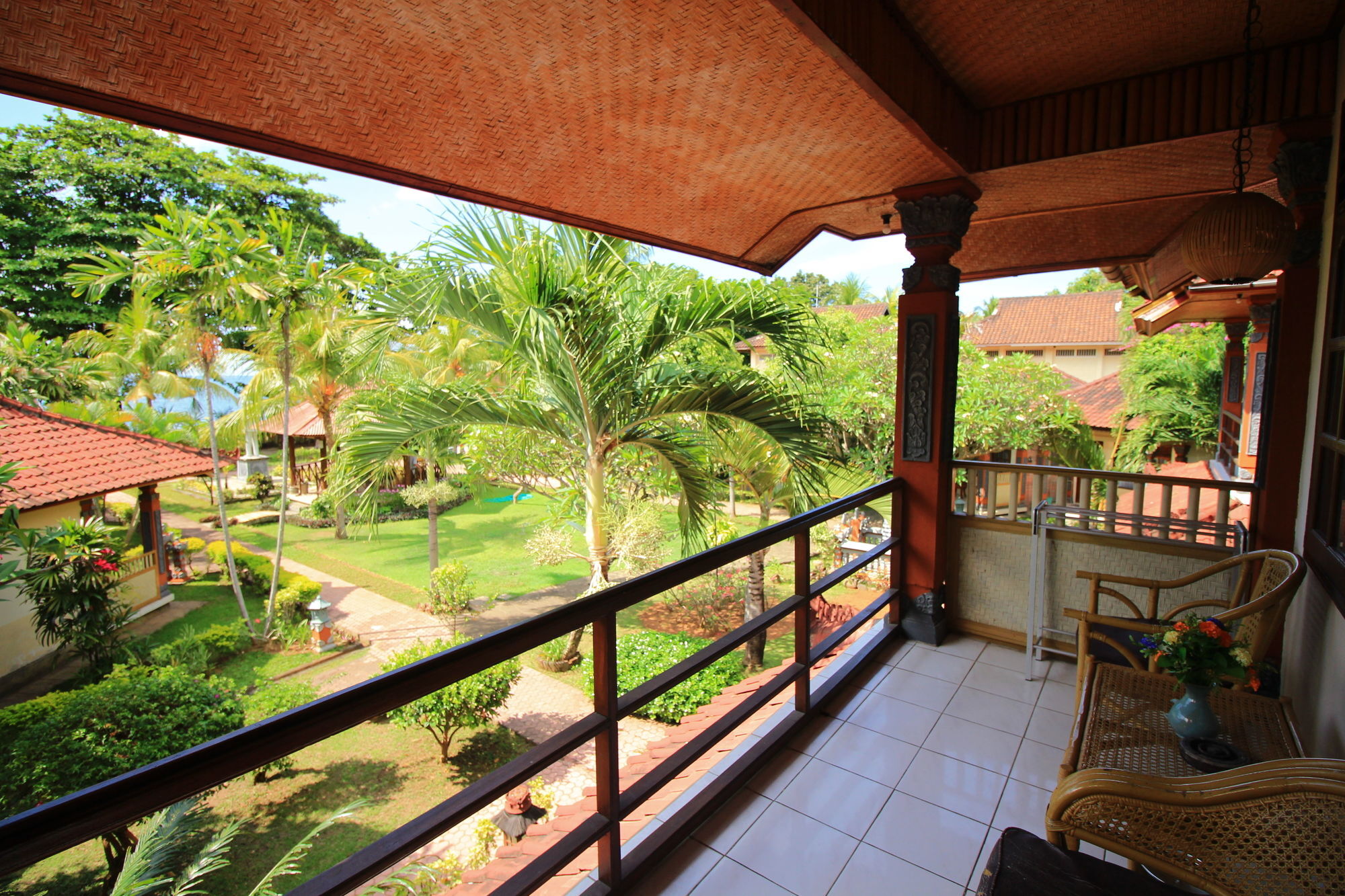Lovina Beach Hotel Buleleng  Exterior photo